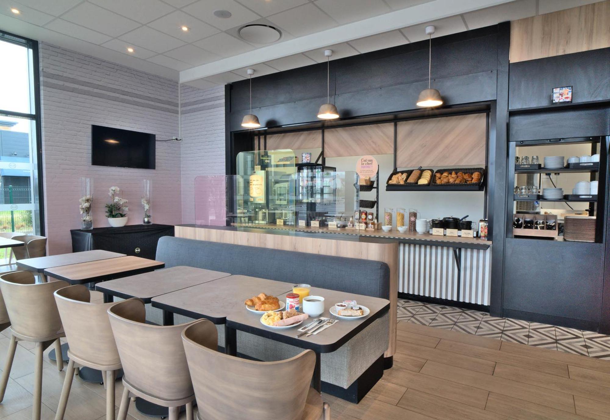 B&B Hotel Dreux Nord מראה חיצוני תמונה